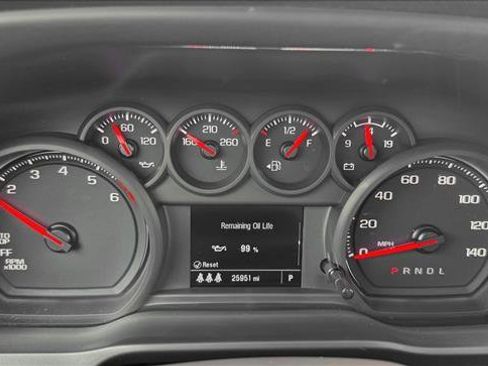 Used 2024 Chevrolet Silverado 1500 Custom Trail Boss w/ LPO, Dark Essentials Package AWD/4WD image 12