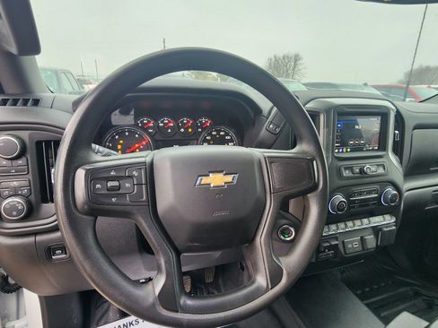 Used 2024 Chevrolet Silverado 3500 W/T image 14