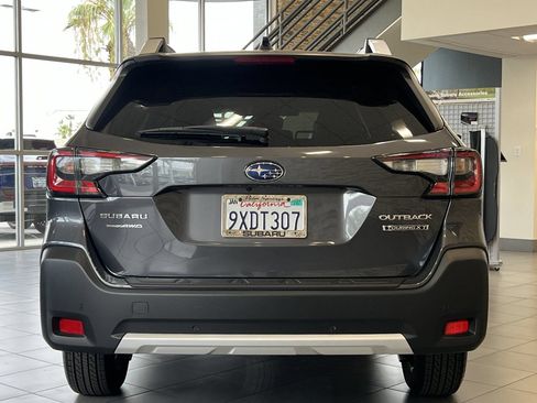 Used 2025 Subaru Outback Wilderness AWD/4WD image 4