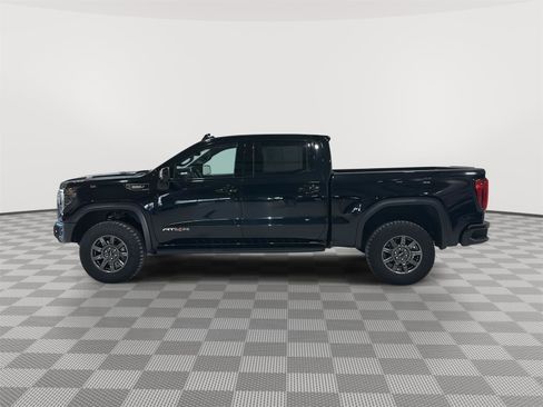 Used 2024 GMC Sierra 1500 AT4X image 2