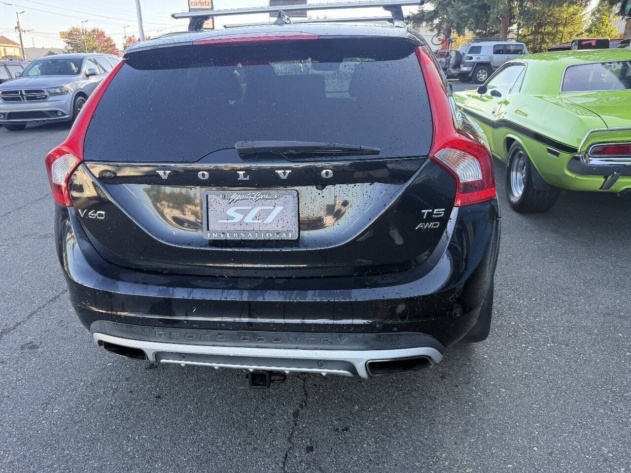 Used 2018 Volvo V60 T5 Cross Country w/ Convenience Package AWD/4WD image 6