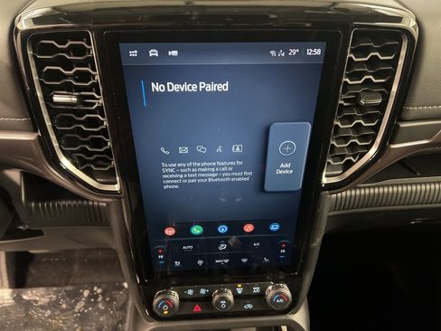 New 2025 Ford Ranger Lariat w/ FX4 Off-Road Package image 10