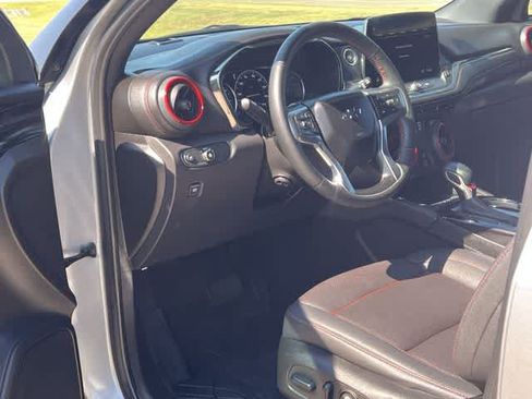 Used 2024 Chevrolet Blazer RS w/ Driver Confidence II Package FWD image 3