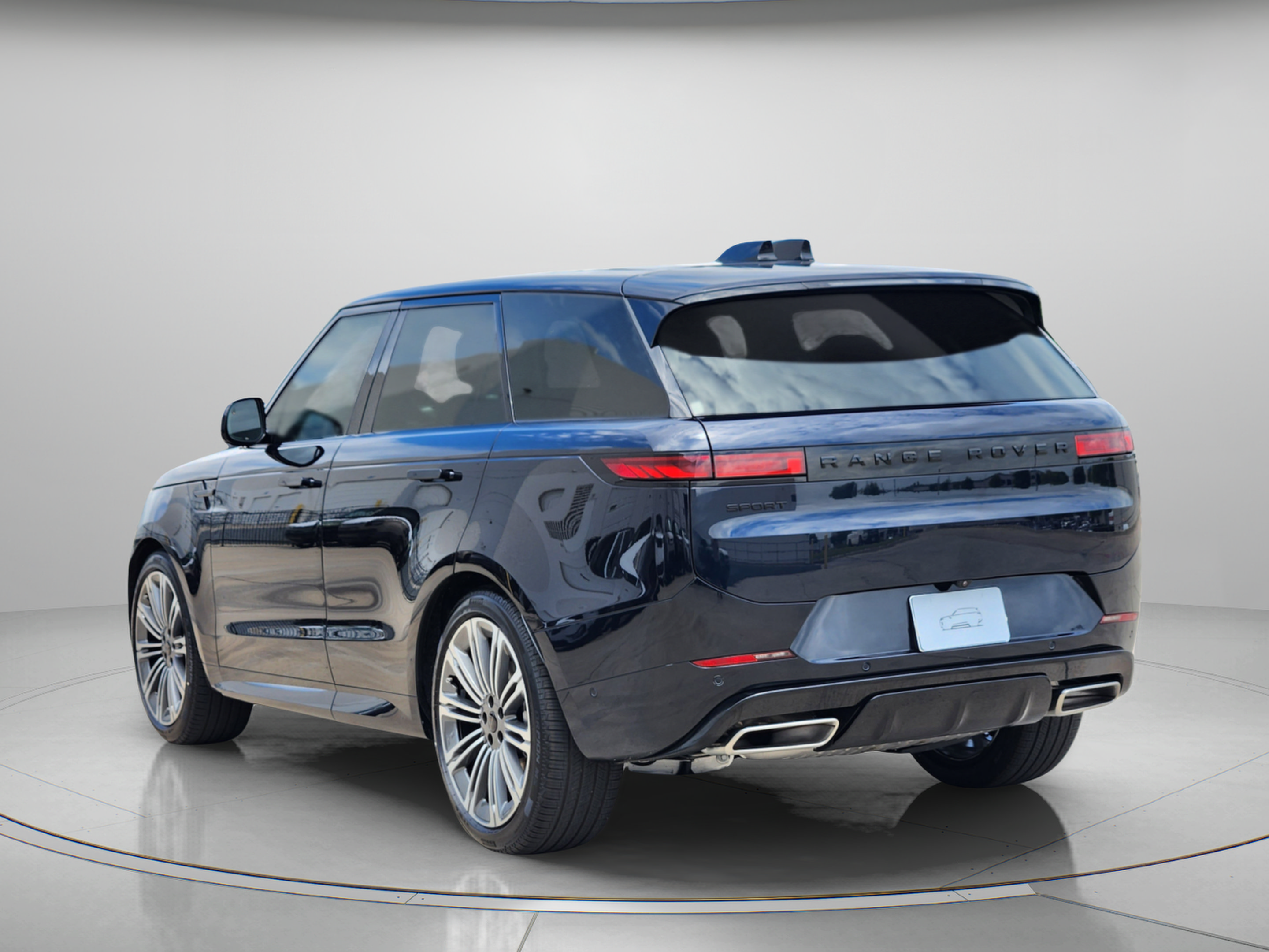 New 2026 Land Rover Range Rover Sport Dynamic SE AWD/4WD image 3