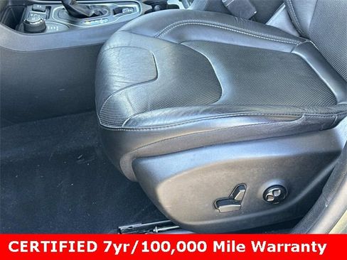 Used 2021 Jeep Cherokee Latitude Lux image 18