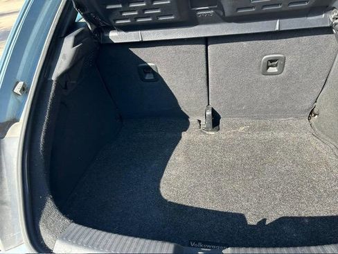 Used 2013 Volkswagen Beetle 2.5 image 42