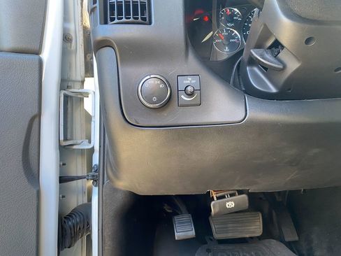 Used 2020 GMC Savana 2500 Work Van w/ Driver Convenience Package image 14