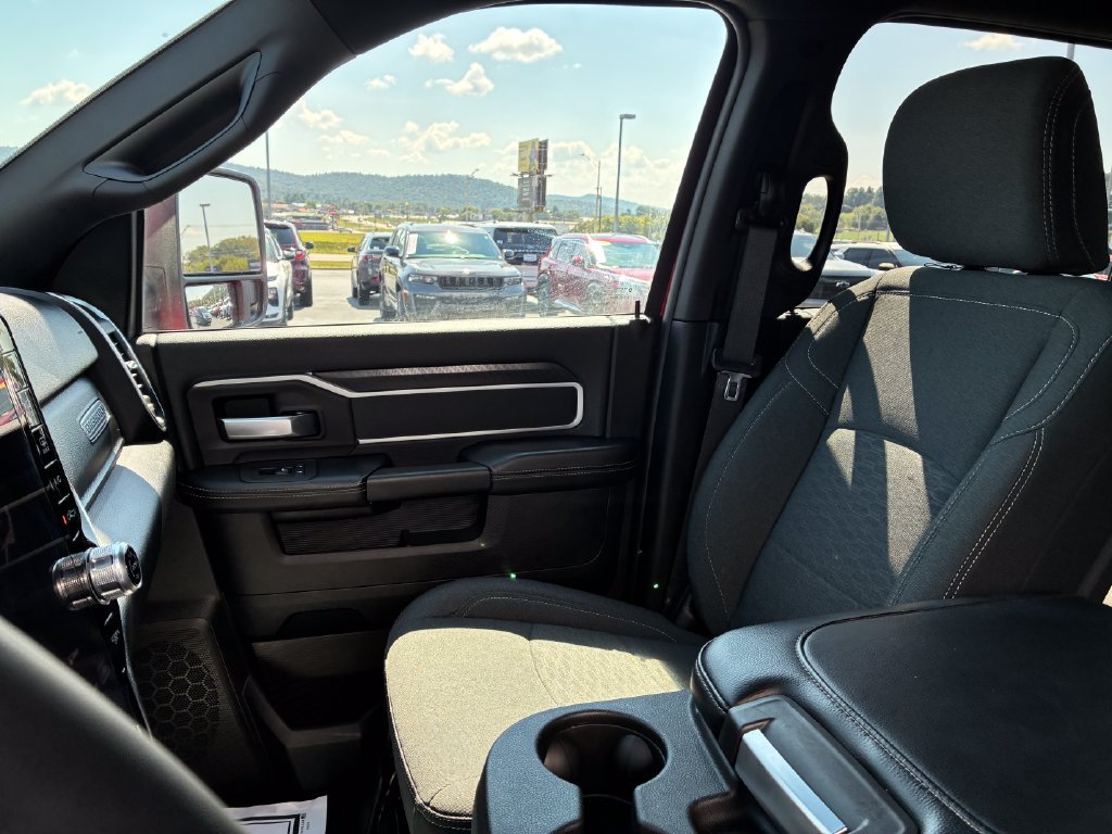 Used 2026 RAM 2500 Big Horn AWD/4WD image 20