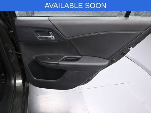 Used 2013 Honda Accord EX image 33