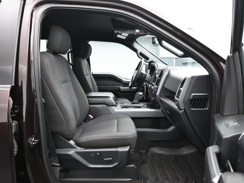 Used 2019 Ford F150 XLT w/ Equipment Group 302A Luxury image 12