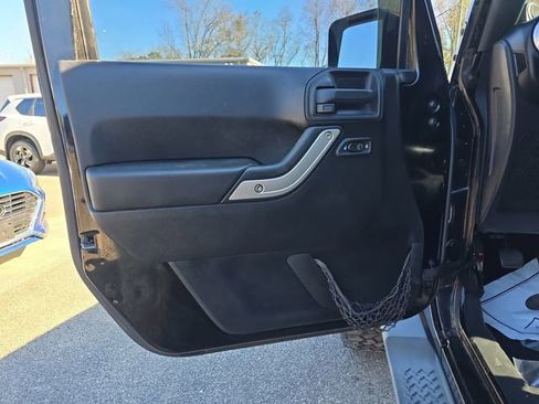 Used 2011 Jeep Wrangler Unlimited Sahara w/ Trailer Tow Group image 15