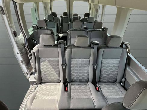 Used 2022 Ford Transit 350 XLT RWD image 20