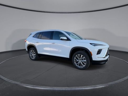 New 2026 Buick Enclave Preferred image 2