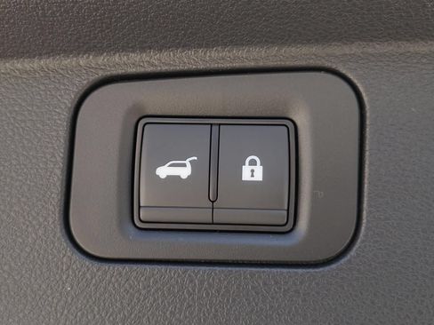 New 2026 Nissan Armada SL w/ Captain's Chari Seat Package AWD/4WD image 13
