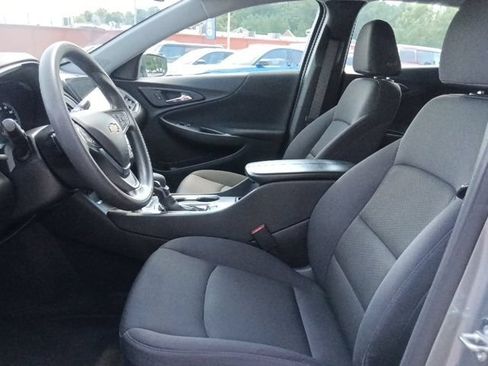 Used 2024 Chevrolet Malibu LT FWD image 15