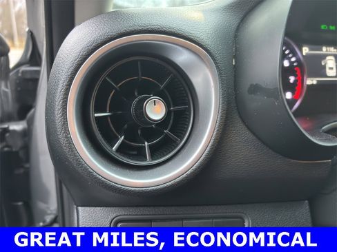 Used 2024 Kia Forte LXS image 11