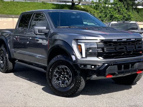 Used 2025 Ford F150 Raptor w/ Equipment Group 803A Raptor R AWD/4WD image 21