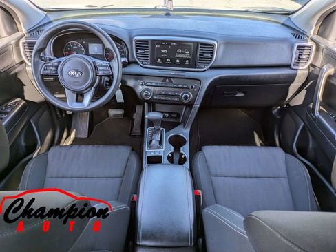 Used 2021 Kia Sportage LX image 18