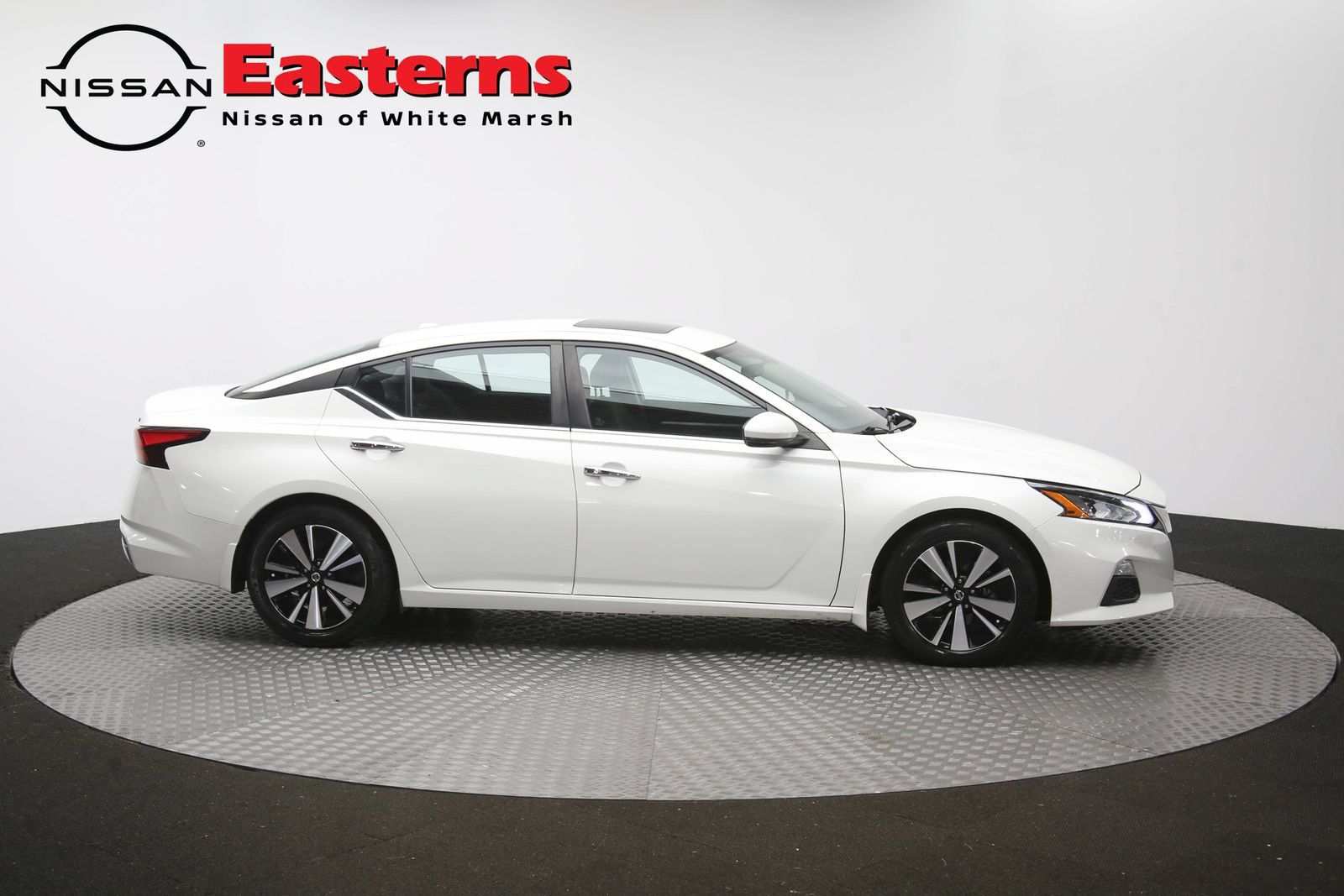 Used 2022 Nissan Altima 2.5 SV w/ SV Premium Package FWD image 45