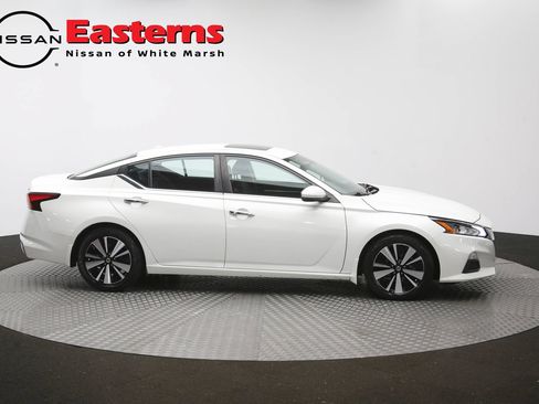 Used 2022 Nissan Altima 2.5 SV w/ SV Premium Package FWD image 45