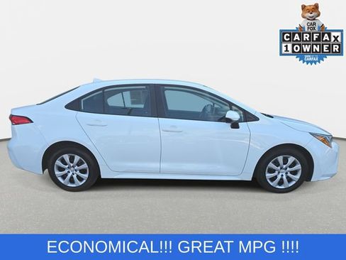 Used 2024 Toyota Corolla LE FWD image 4