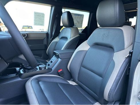 New 2025 Ford Bronco Big Bend w/ Black Diamond Package image 12