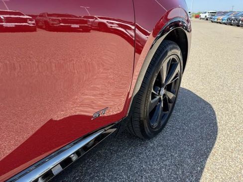 New 2025 Buick Envision Sport Touring image 12