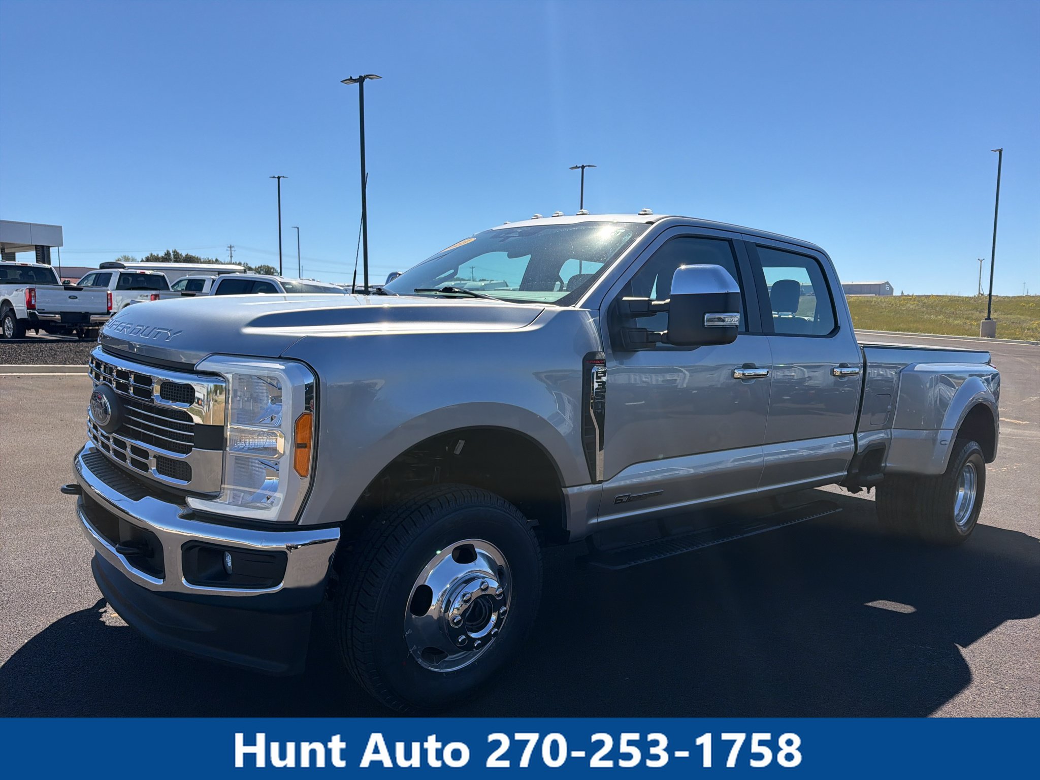 Used 2023 Ford F350 XL AWD/4WD image 1