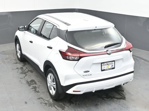 Certified 2025 Nissan Kicks Play S FWD image 39