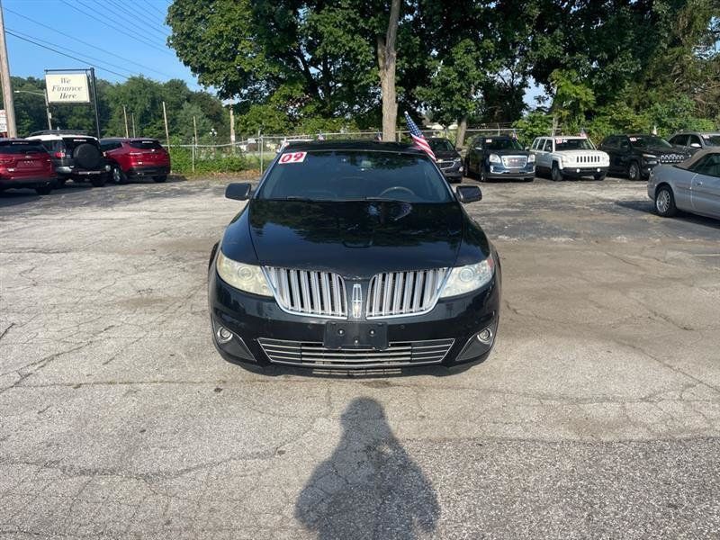 Used 2009 Lincoln MKS FWD image 2
