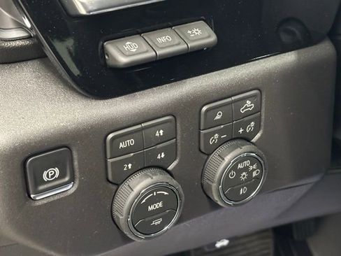 New 2026 Chevrolet Silverado 1500 LTZ image 20