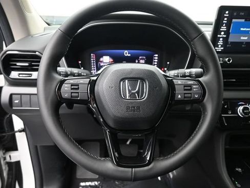 New 2026 Honda Pilot EX-L image 4