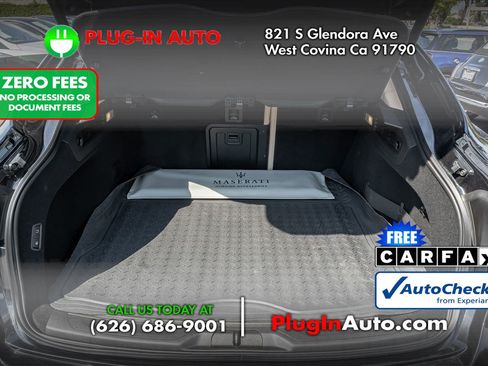 Used 2022 Maserati Levante Modena AWD/4WD image 13