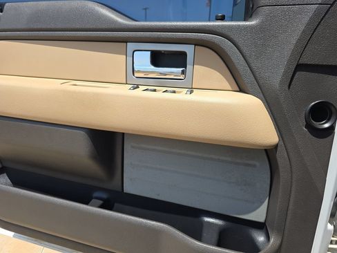 Used 2011 Ford F150 XLT w/ XLT Chrome Pkg AWD/4WD image 23