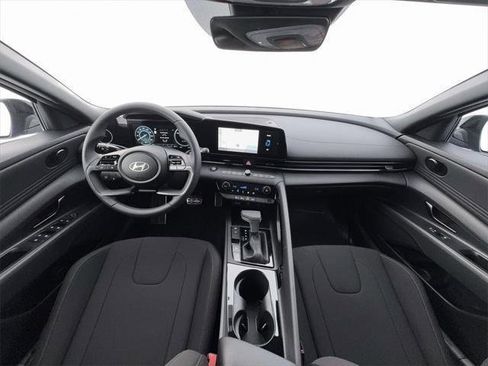 New 2026 Hyundai Elantra Sport image 13