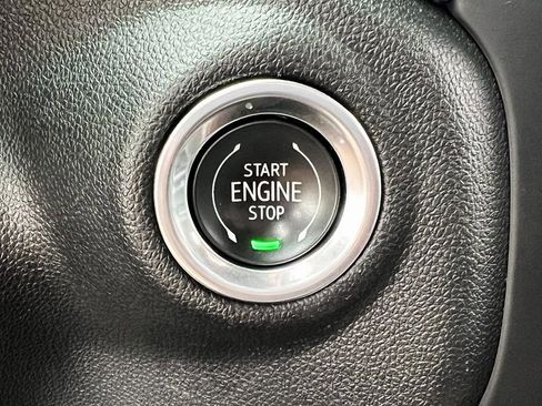 Used 2023 Chevrolet Silverado 2500 High Country image 7