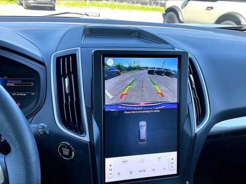 Certified 2024 Ford Edge SEL w/ Convenience Package AWD/4WD image 21