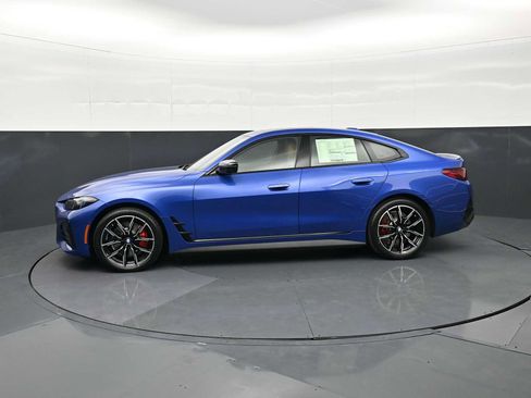 New 2026 BMW i4 eDrive40 w/ M Sport Package RWD image 8