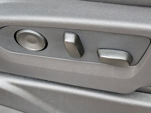 New 2026 Chevrolet Tahoe High Country AWD/4WD image 35