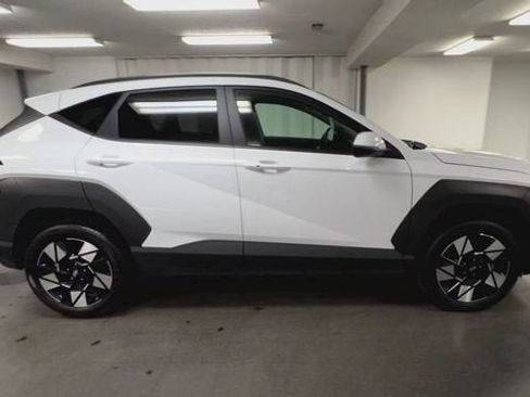Used 2025 Hyundai Kona SEL image 9