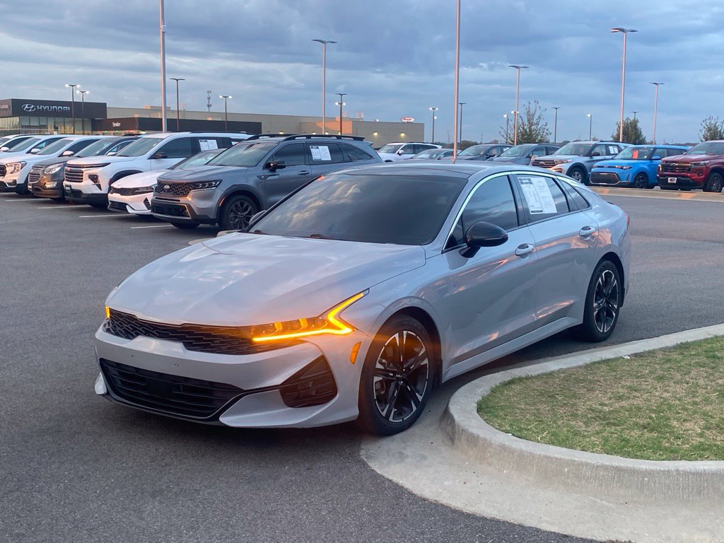 Used 2022 Kia K5 GT-Line w/ GT-Line FWD Premium Package image 3
