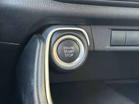 Used 2025 Toyota Grand Highlander FWD image 34