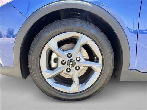 Used 2025 Kia K4 FWD image 26