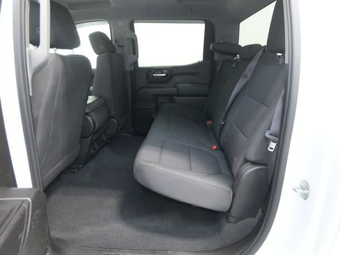 Used 2020 Chevrolet Silverado 1500 Custom w/ Custom Value Package image 18