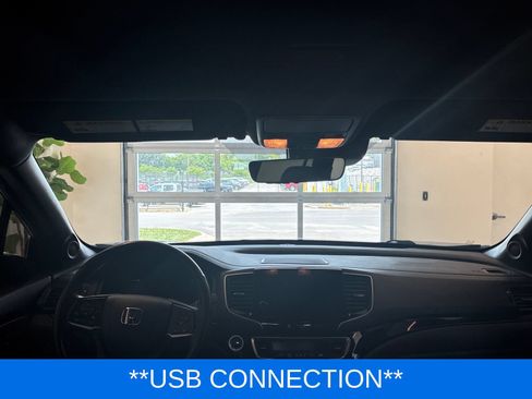 Used 2019 Honda Passport Touring image 8