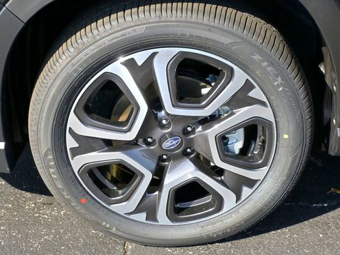 New 2025 Subaru Ascent Touring image 36