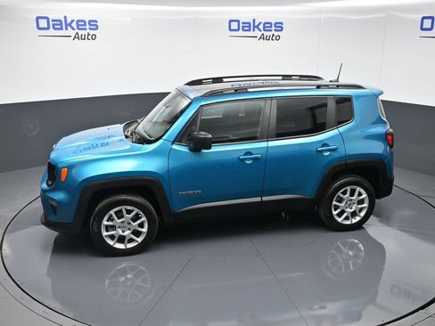 Used 2022 Jeep Renegade Latitude w/ Sun/Sound Group image 49