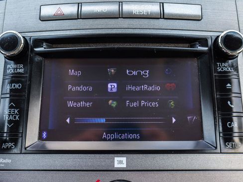 Used 2013 Toyota Venza XLE w/ XLE Premium Pkg AWD/4WD image 10