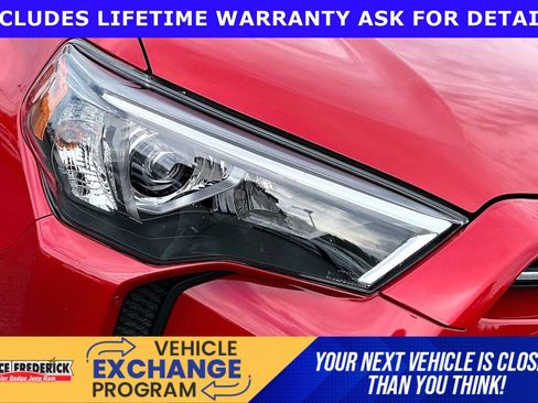 Used 2022 Toyota 4Runner SR5 Premium image 24