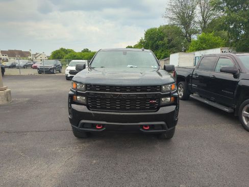 Used 2020 Chevrolet Silverado 1500 Custom Trail Boss w/ Custom Convenience Package AWD/4WD image 2